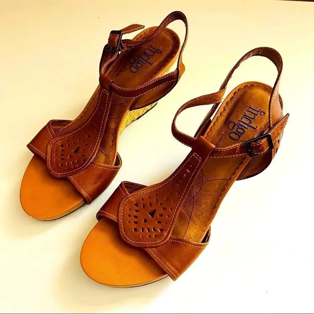 Indigo by Clark’s Leather Tan Espadrille Wedge Sandals